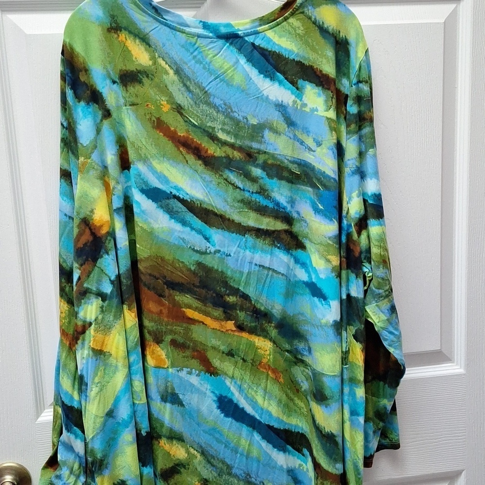 e Logo Women's Multicolor Top Size 5X - Picture 3 of 4